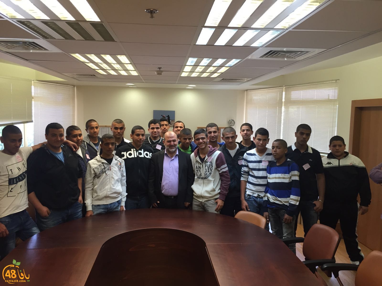 kneswt drooer (1).jpg